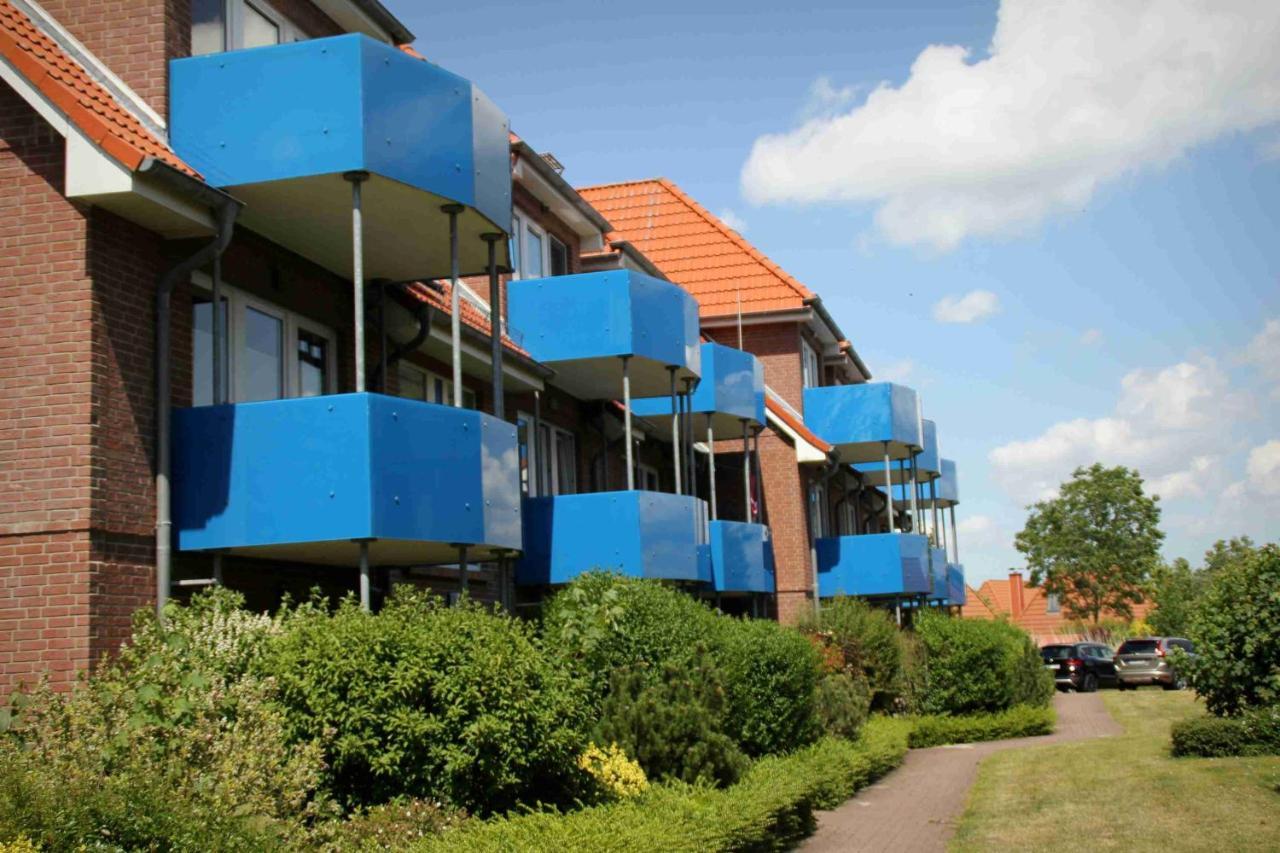 Maritime In Strandnaehe * Dorumer Neufeld